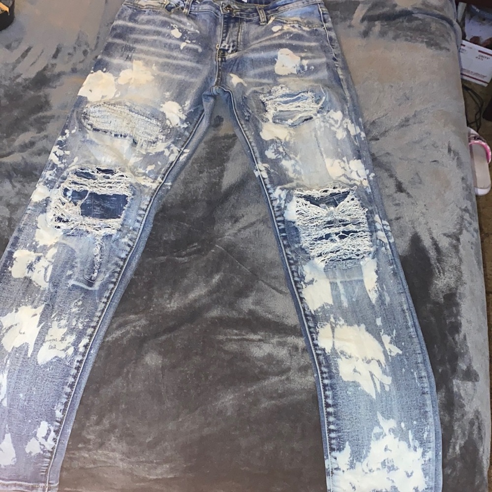 Men Distressed jeans